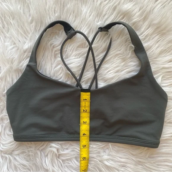 Lululemon Free to Be Bra Women’s Size 6 Camo Olive Forest Green - Picture 5 of 9